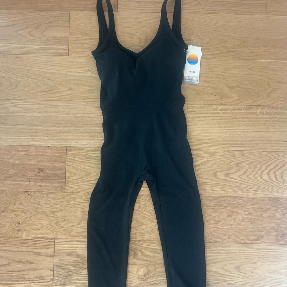 Halo essential jumpsuit
